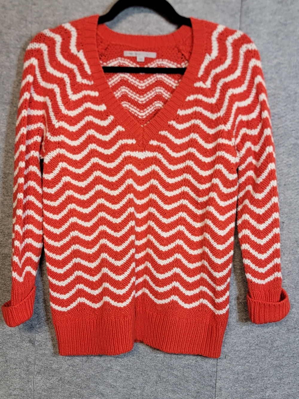GAP Chevron V-Neck Sweater